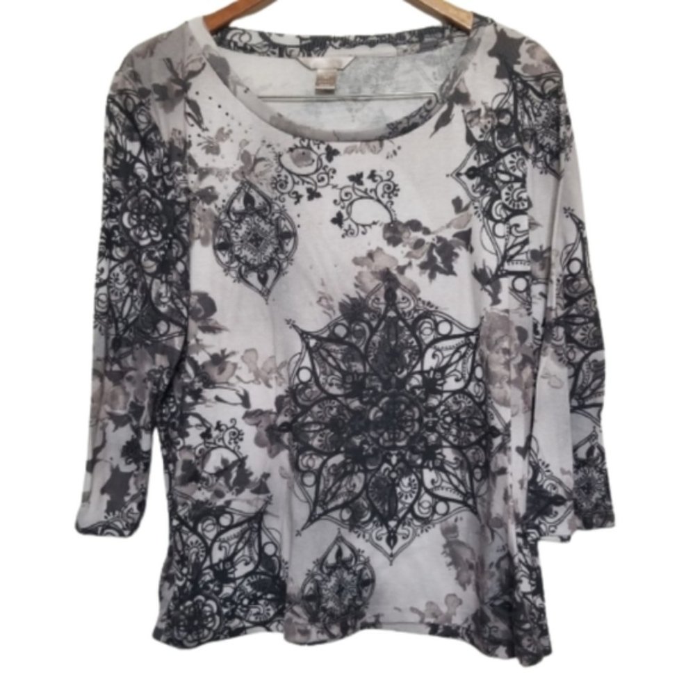 Women's 3/4 length sleeve, gray & black geometric print top XXL
